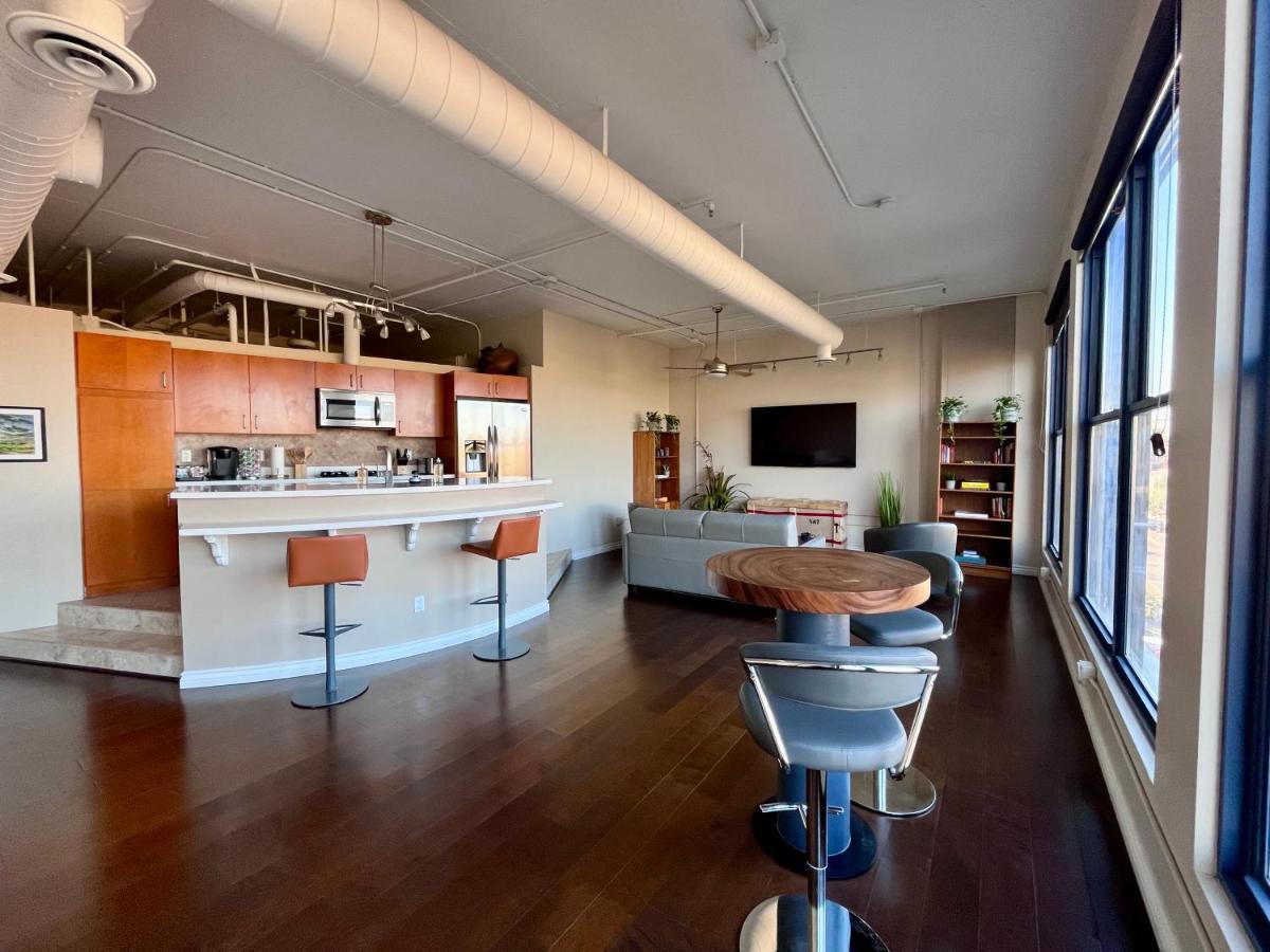 Luxury Industrial Loft On Mill Lejlighed Tempe Eksteriør billede