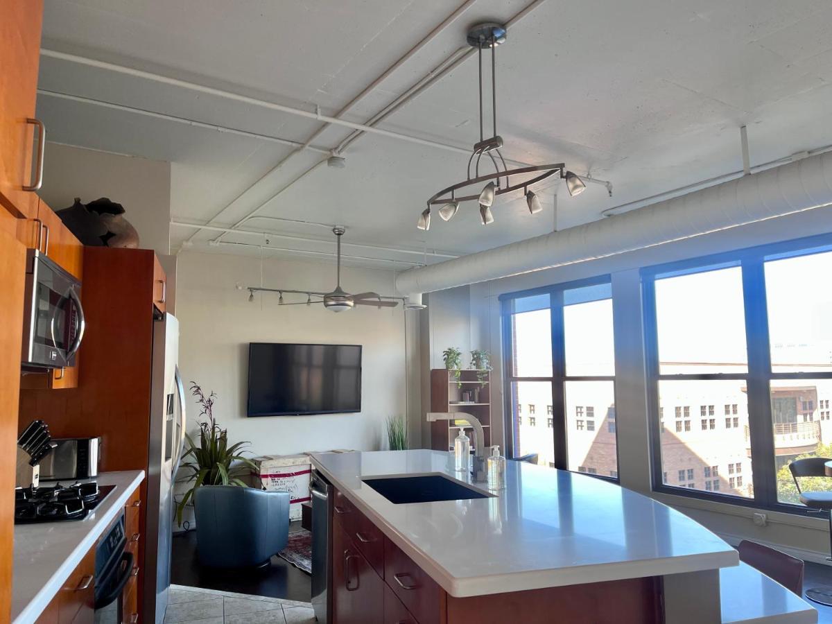 Luxury Industrial Loft On Mill Lejlighed Tempe Eksteriør billede